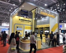 展会直击 | 开展首日biwei必威网站吸引众多客户洽谈，现场火爆！